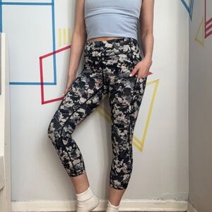 Lululemon Luxtreme Pattern Cropped Legging